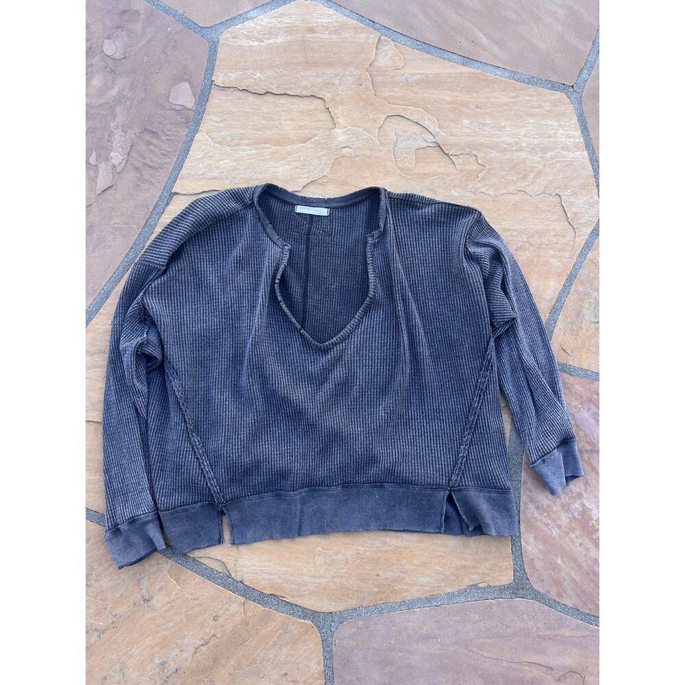We The Free Charcoal Grey Thermal V Neck Oversized Distressed Waffle Knit | XS